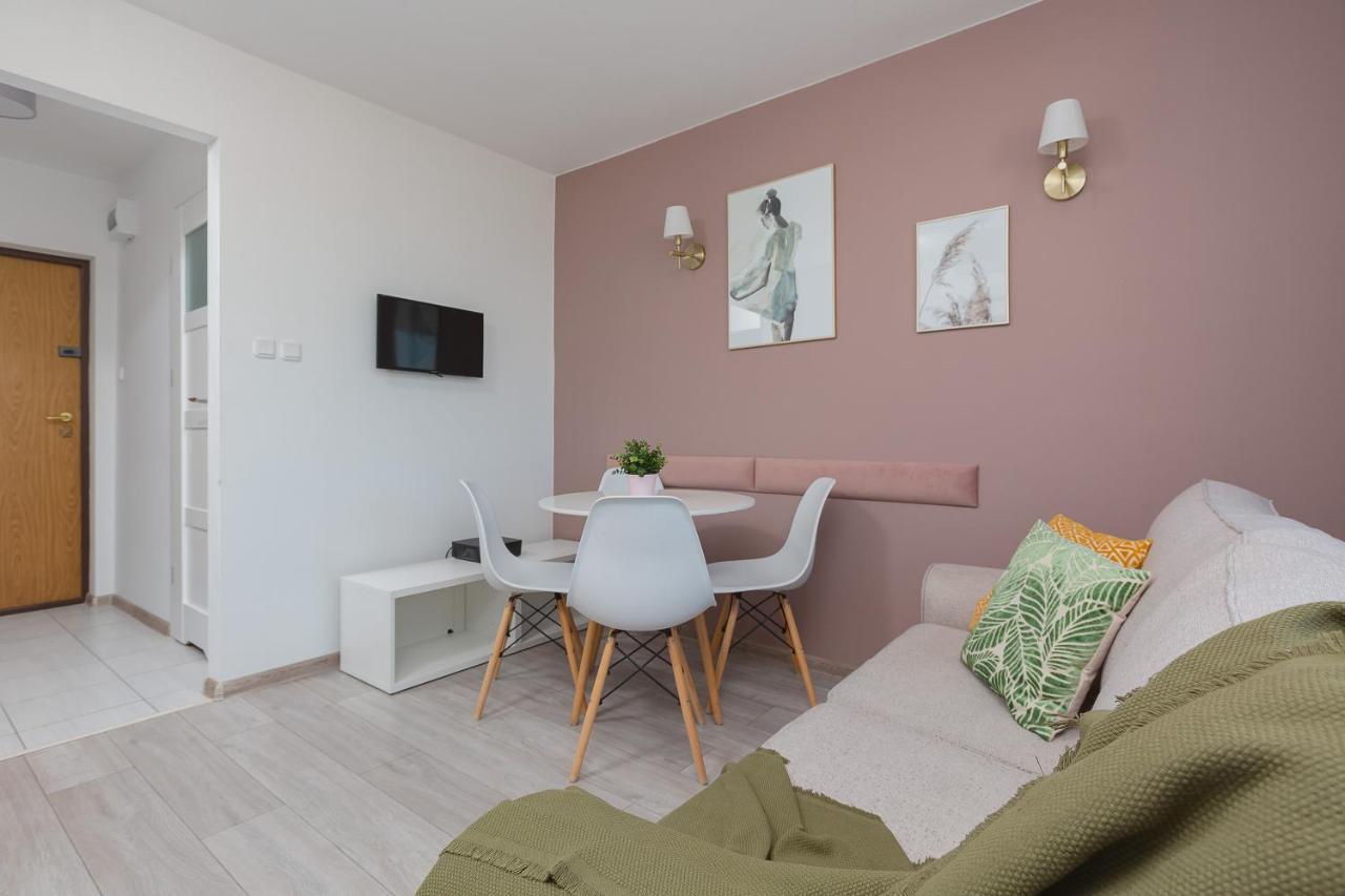 Apartaments Solec 79 By Noclegi Renters วอร์ซอ ภายนอก รูปภาพ